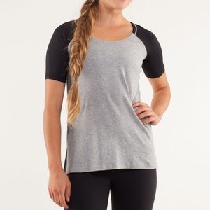 Lulu lemon spincity top